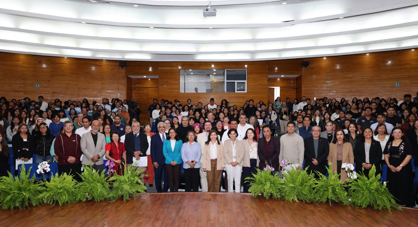 558771051_1237637734838182_6593029873071322337_n